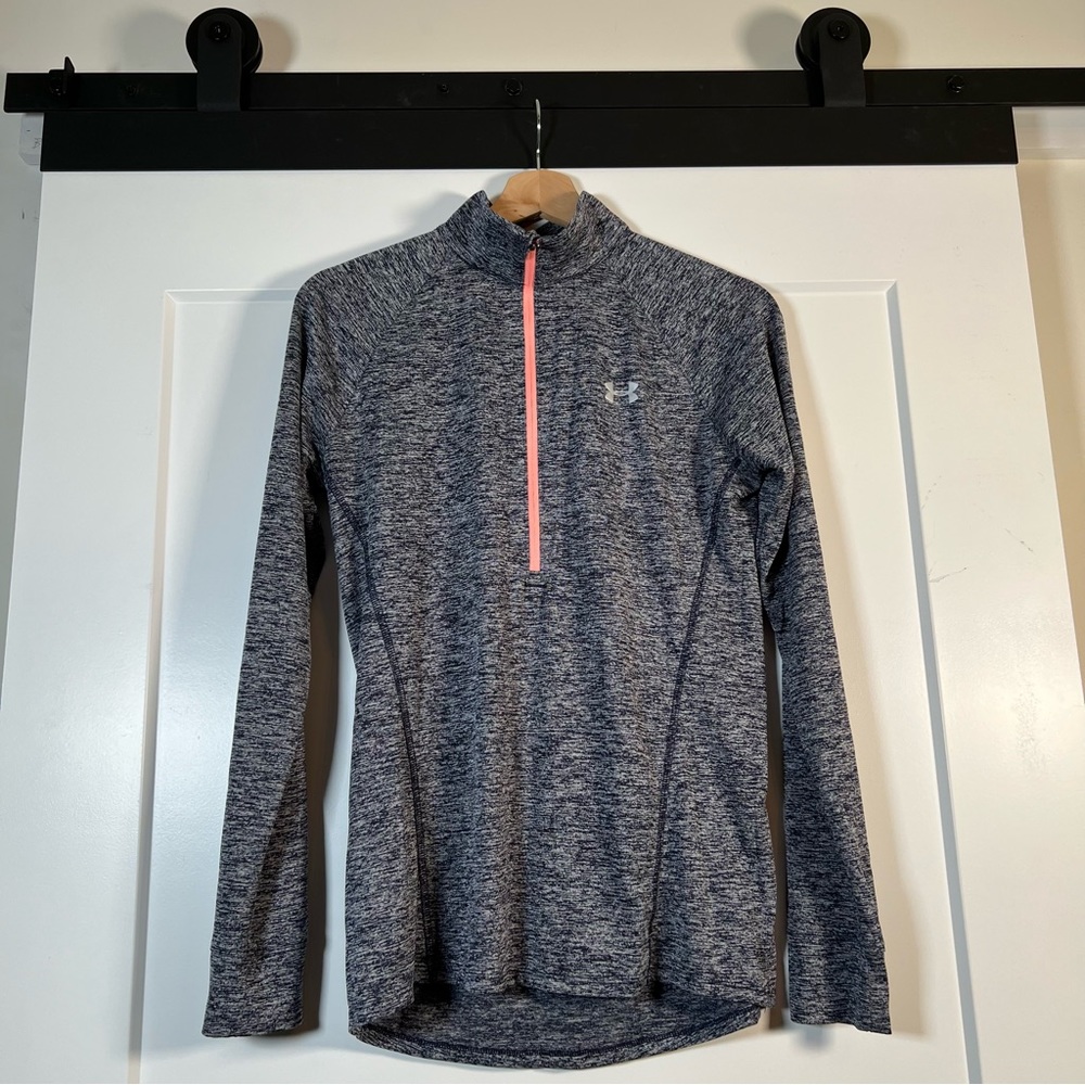 Women’s Under Armer Heat Gear Quater Zip Medium